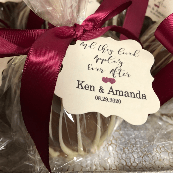 wedding favors chocolate covered apples