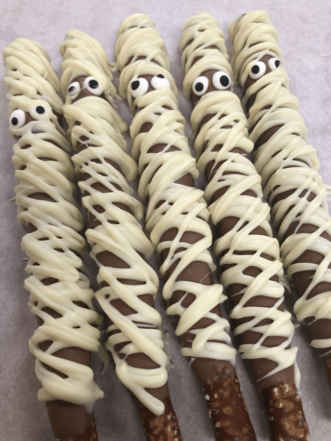 chocolate covered pretzels