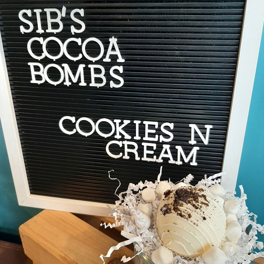 cookies and cream hot cocoa bombs