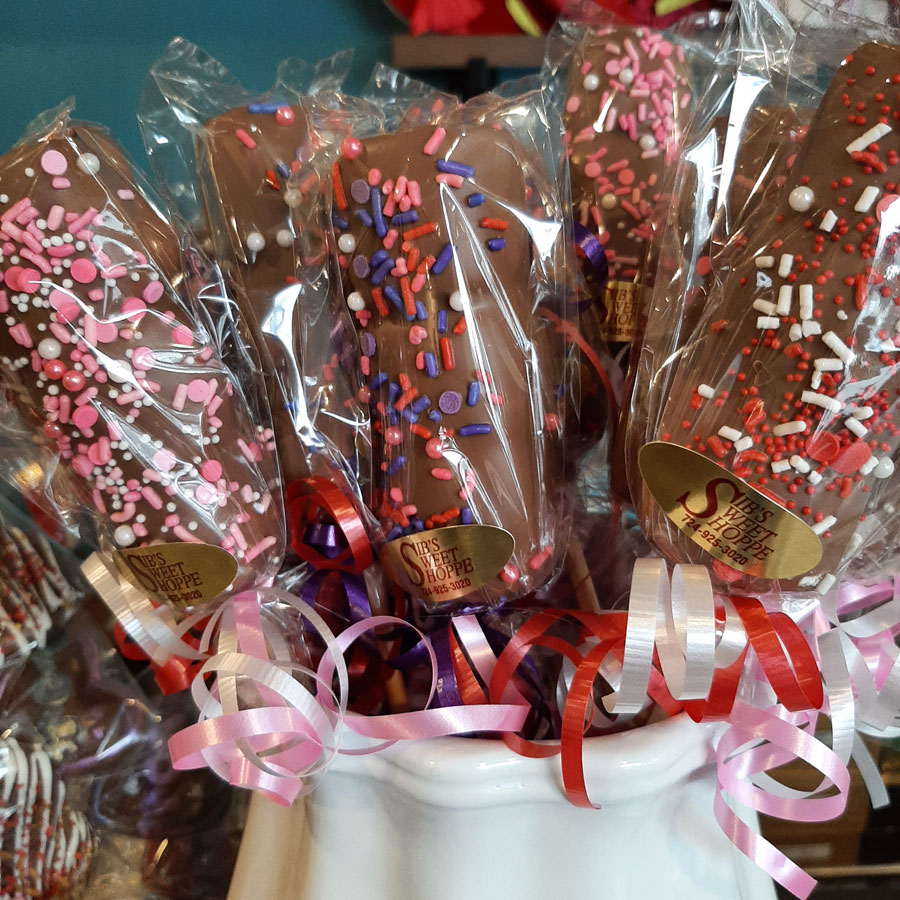 valentine chocolate lollipops